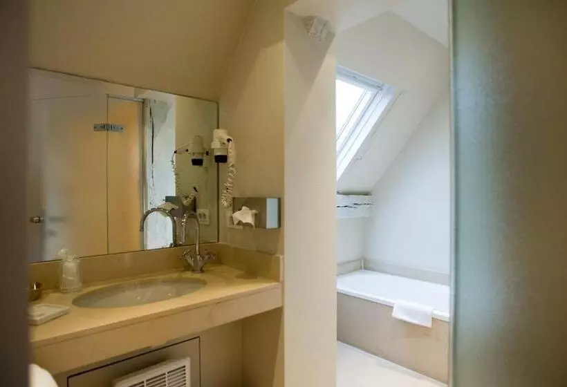 בית מלון כפרי Le Clos Des Récollets