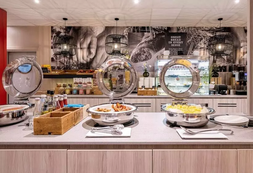 ホテル Mercure Oostende