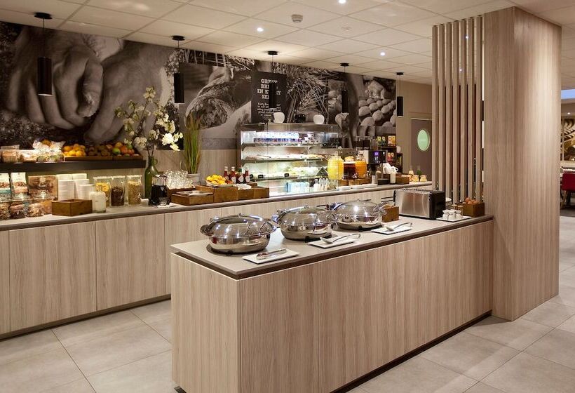 هتل Mercure Oostende