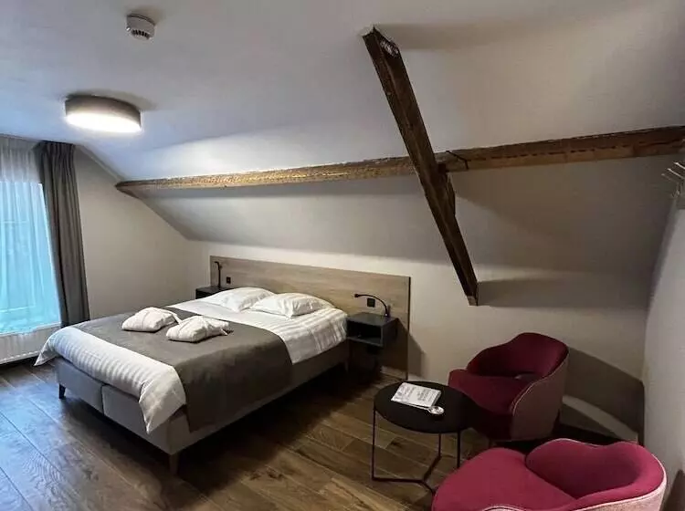 Отель Moulin De Daverdisse