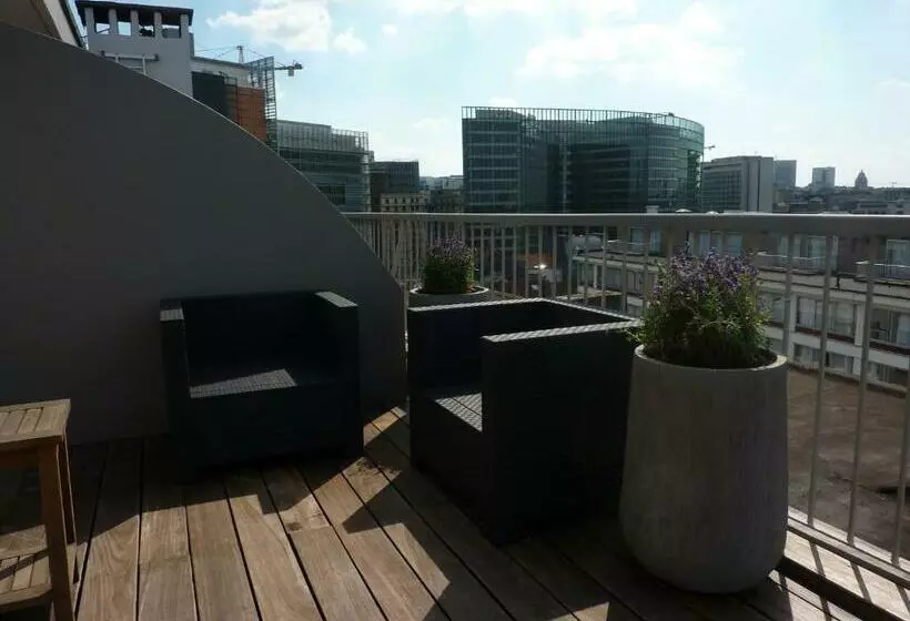 New Hotel Charlemagne