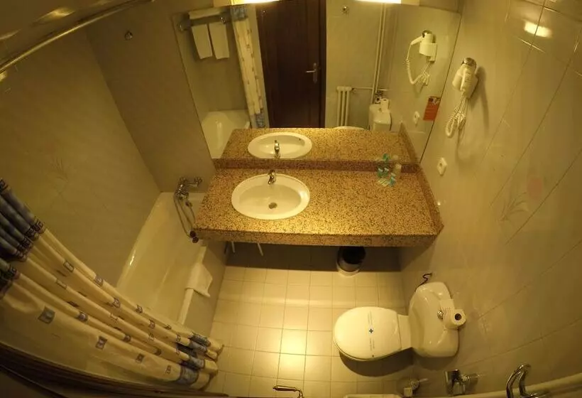 Somriu Hotel City M28