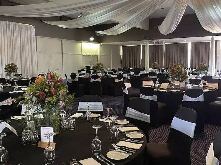 Westland Hotel Motel