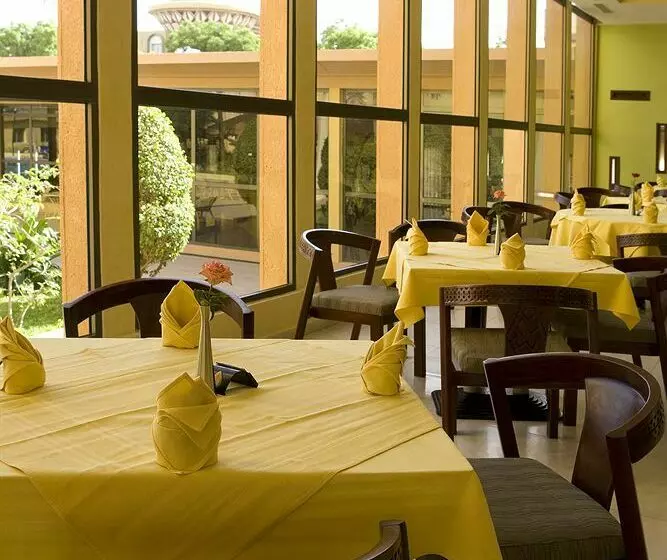 Azalai Hotel Independance