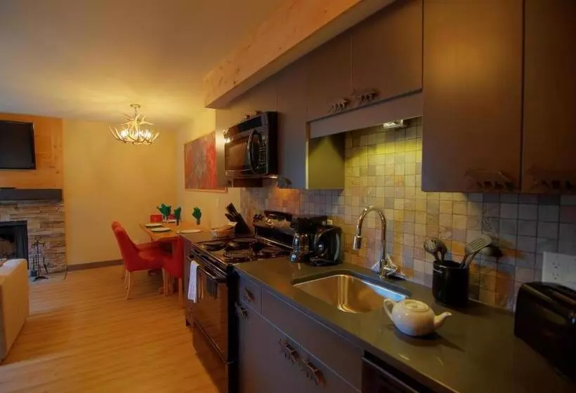 Banff Rocky Mountain Resort