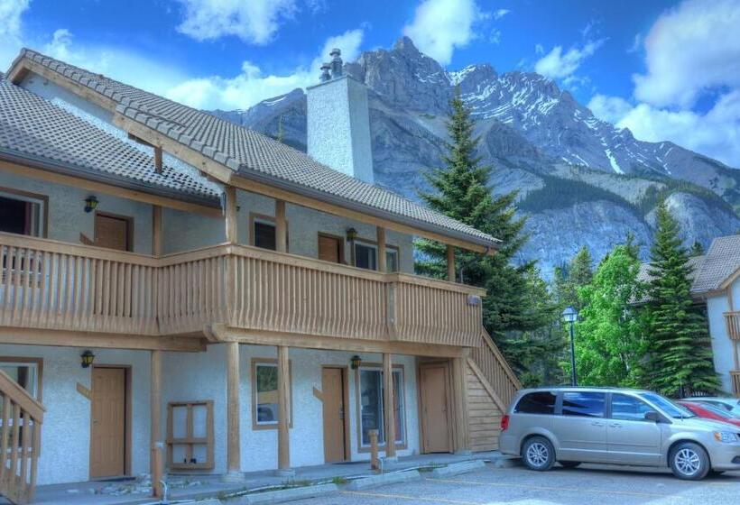 Banff Rocky Mountain Resort