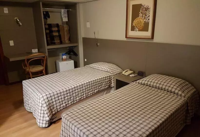 בית מלון כפרי Alta Reggia Plaza