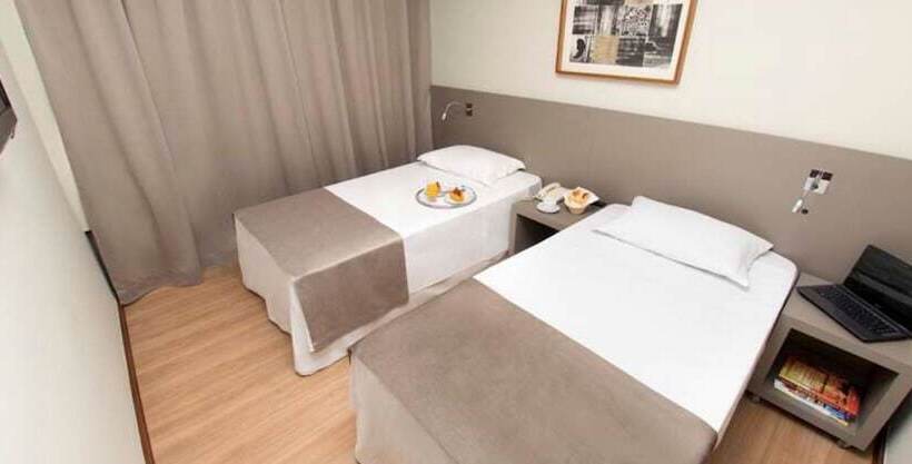 ホテル Alta Reggia Plaza