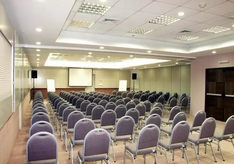 בית מלון כפרי Alta Reggia Plaza