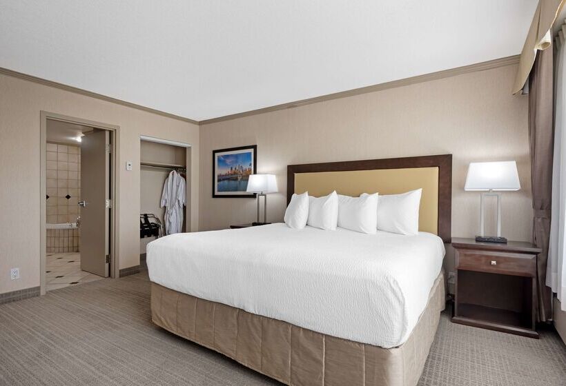 هتل Best Western Plus Port Ocall