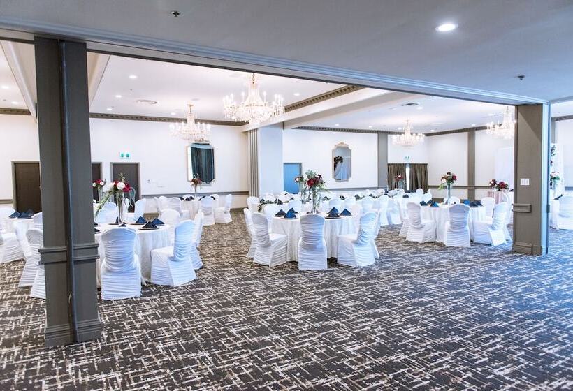 فندق Crowne Plaza Fredericton Lord Beaverbrook, An Ihg