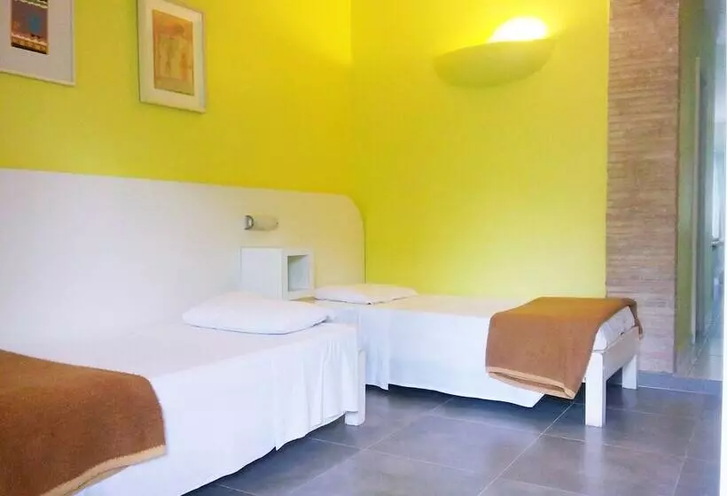 Apart Hotel Delphin Guaruja