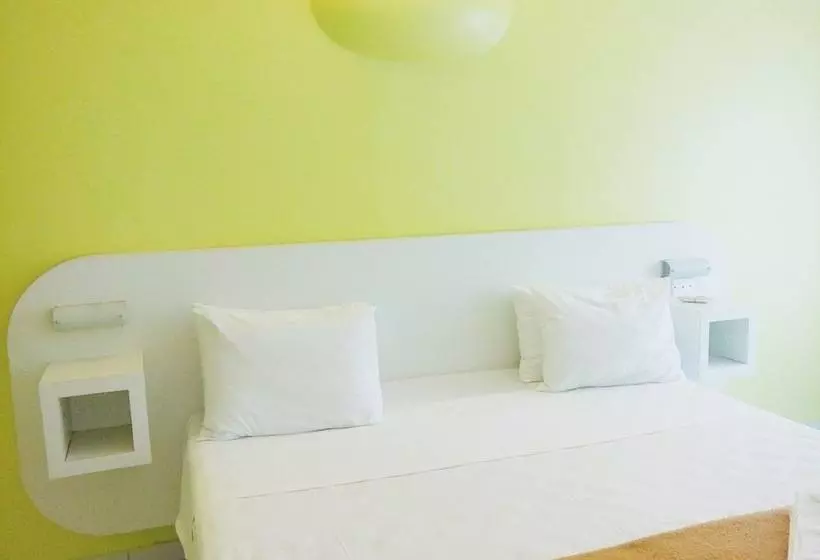 Apart Hotel Delphin Guaruja