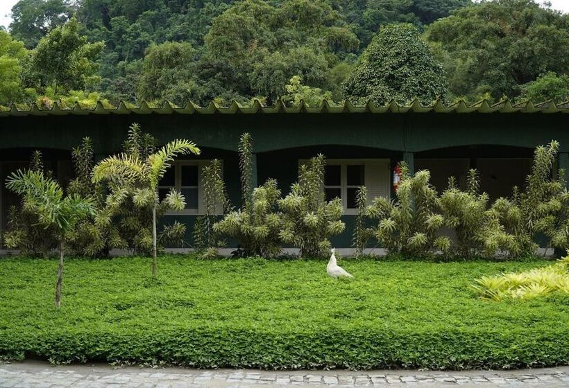 هتل Do Bosque Eco Resort