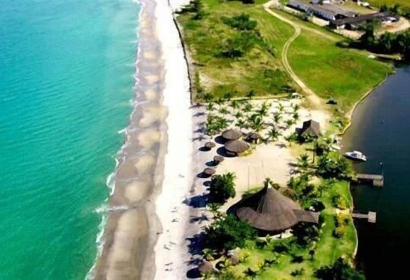 هتل Do Bosque Eco Resort