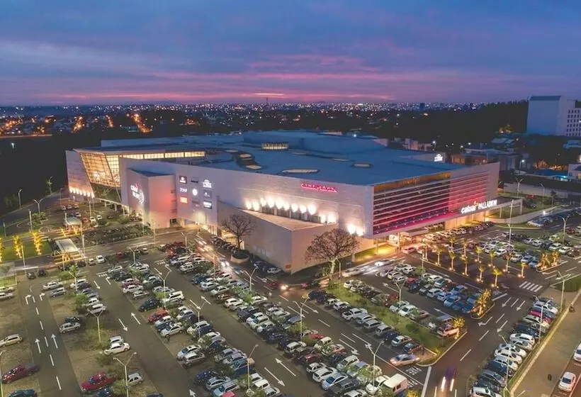 فندق Dom Pedro I Palace