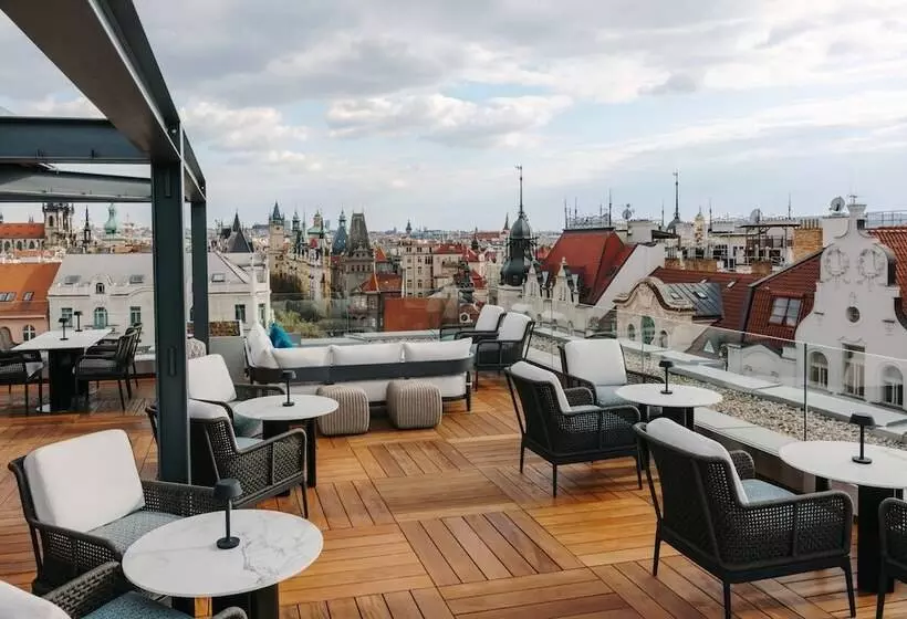 هتل Fairmont Golden Prague