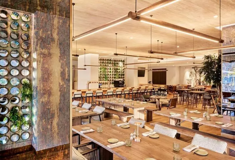 هتل Fairmont Golden Prague