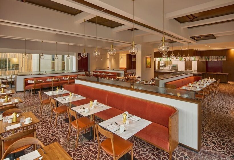 هتل Fairmont Golden Prague