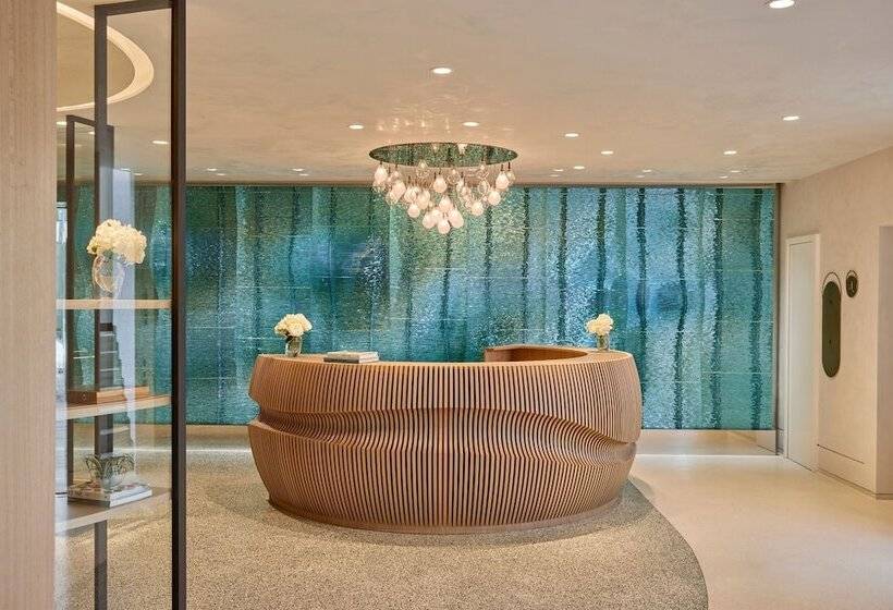 هتل Fairmont Golden Prague