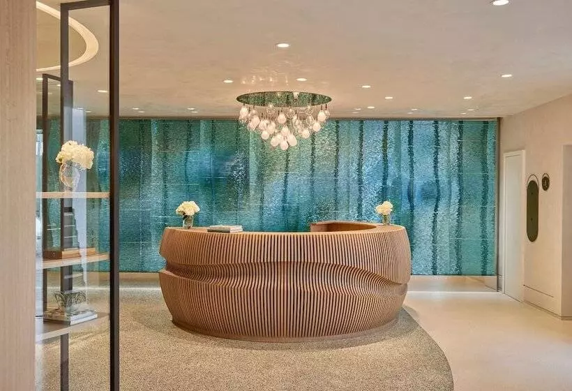 هتل Fairmont Golden Prague