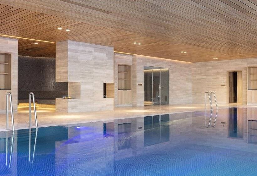 هتل Fairmont Golden Prague