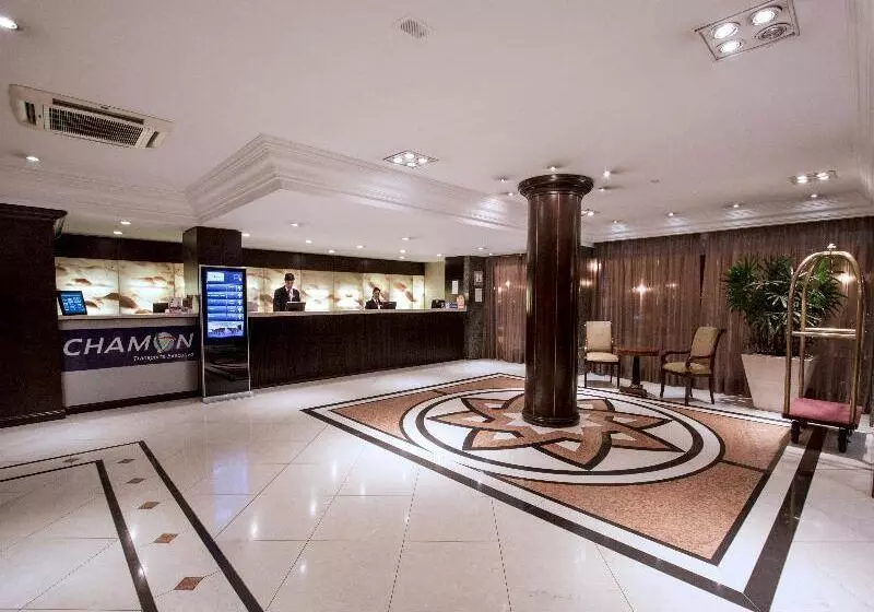 호텔 Mabu Curitiba Business