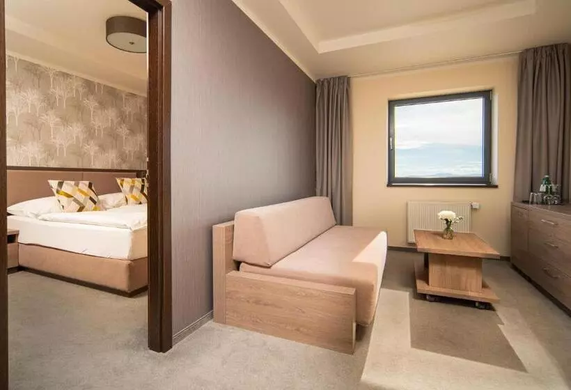 בית מלון כפרי Panorama Resort