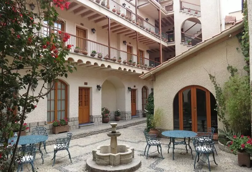 هتل Rosario La Paz