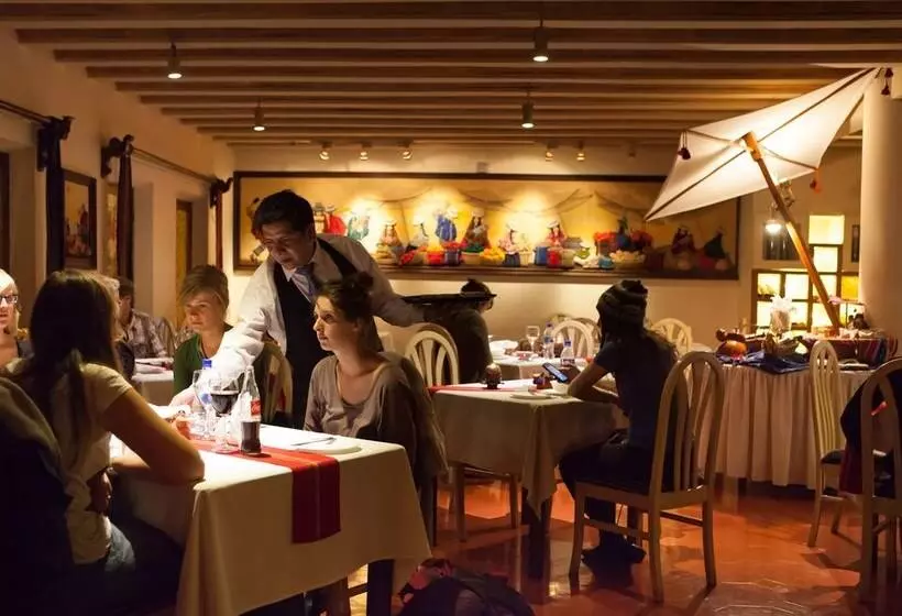 هتل Rosario La Paz