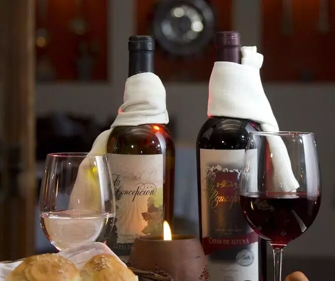 هتل Rosario La Paz