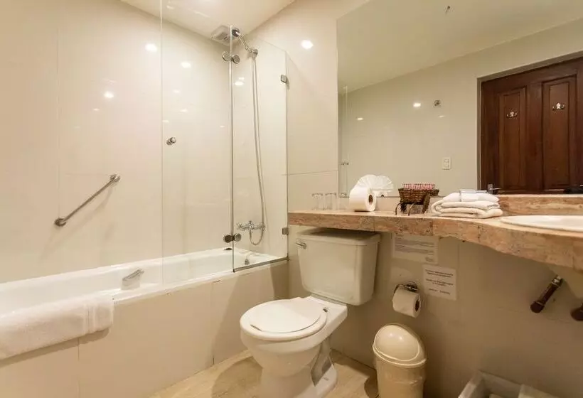 هتل Rosario La Paz