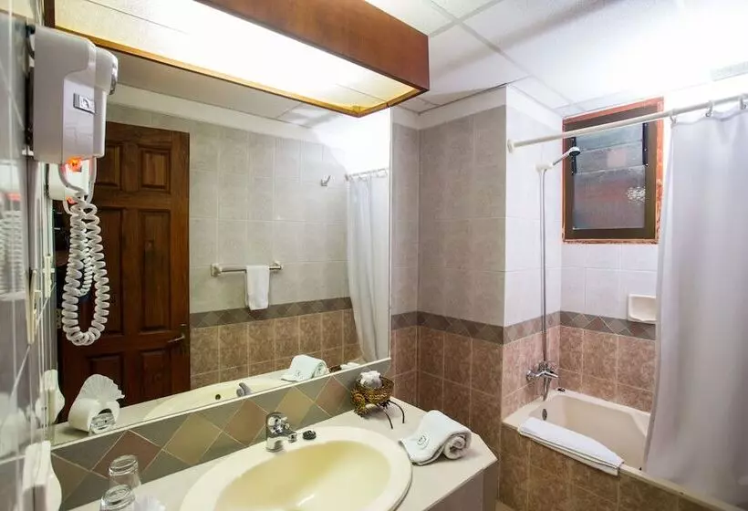 هتل Rosario La Paz