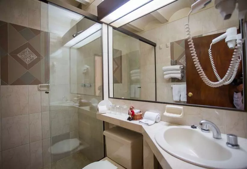 هتل Rosario La Paz