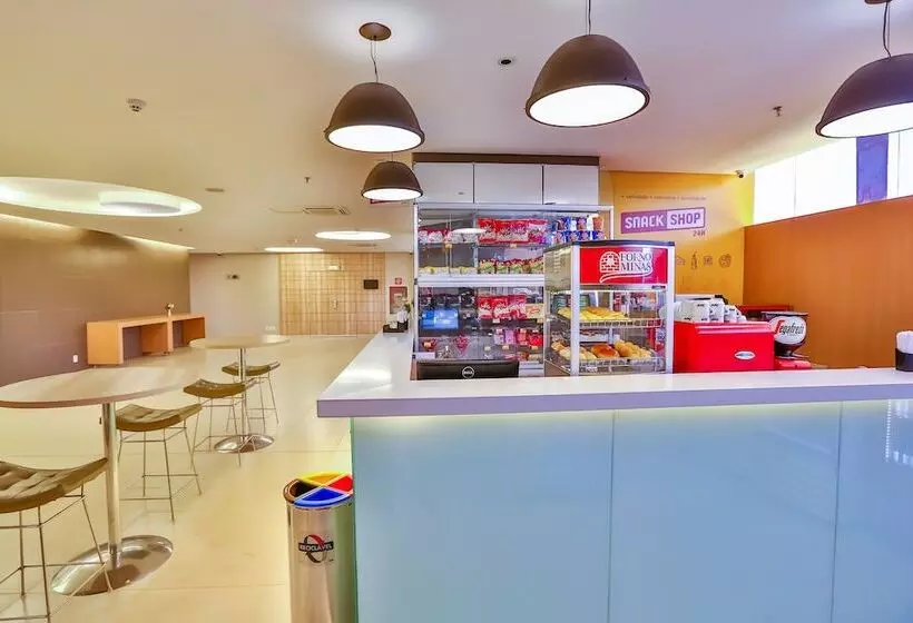 酒店 St Paul Plaza