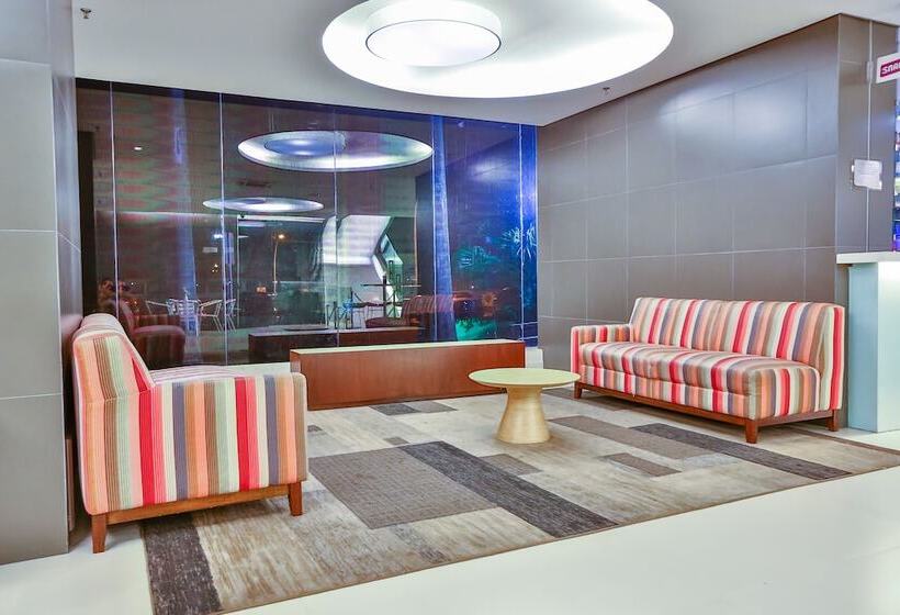 هتل St Paul Plaza