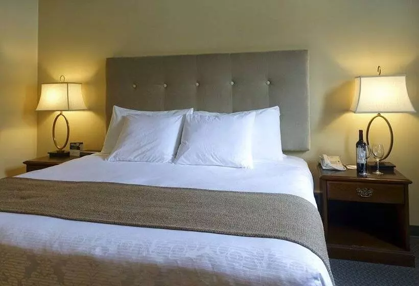 Hotel Holland America Dawson City Inn