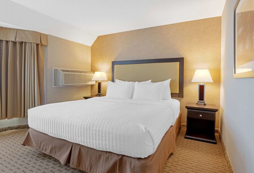 فندق Best Western Plus Emerald Isle