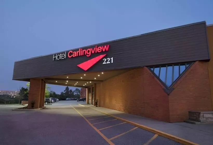 فندق Carlingview Toronto Airport