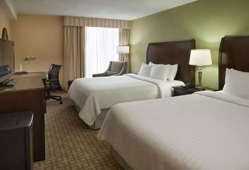 فندق Carlingview Toronto Airport