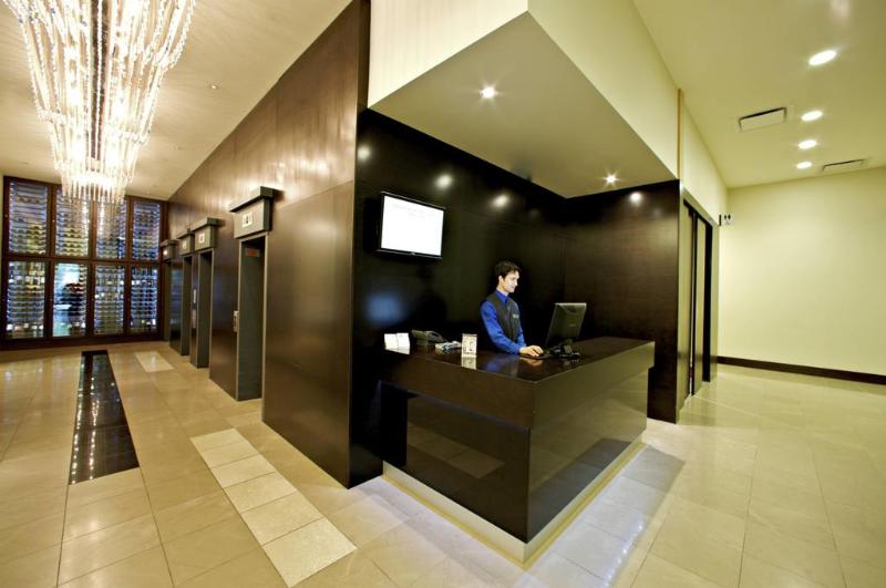 هتل Century Plaza