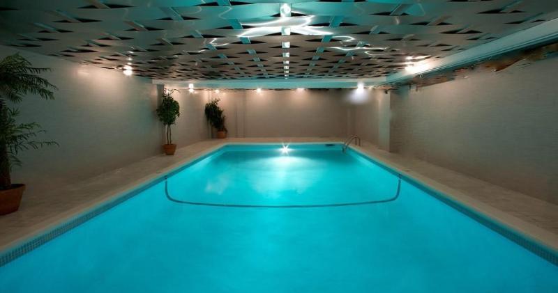 هتل Century Plaza