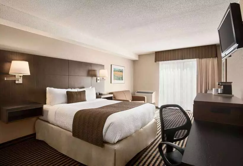 酒店 Days Inn By Wyndham Miramichi Nb