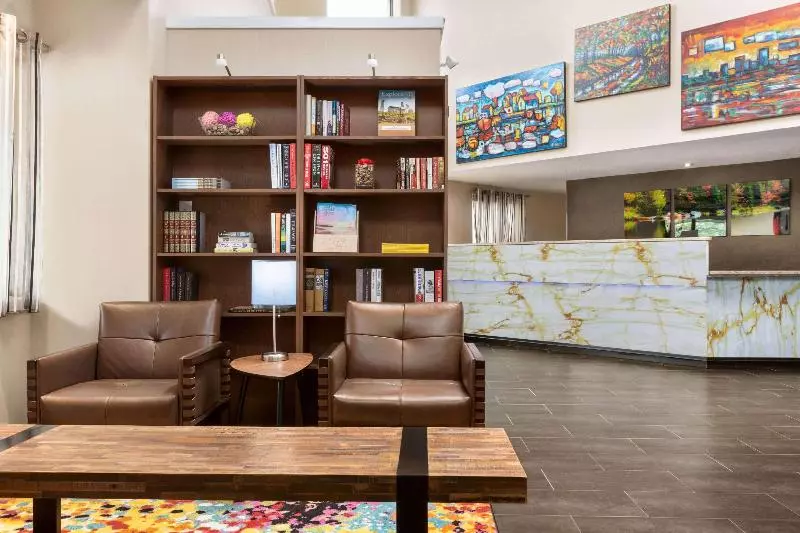 酒店 Days Inn By Wyndham Miramichi Nb