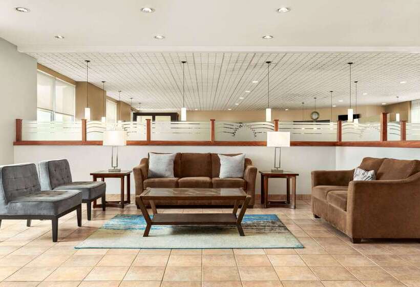 هتل Days Inn By Wyndham London