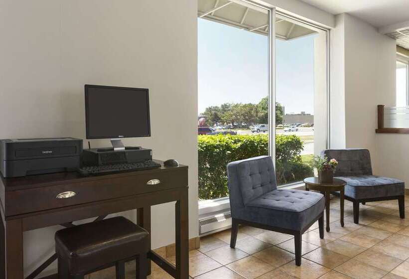 هتل Days Inn By Wyndham London