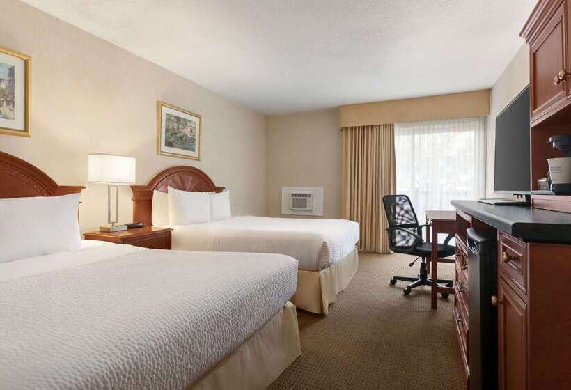 هتل Days Inn By Wyndham London