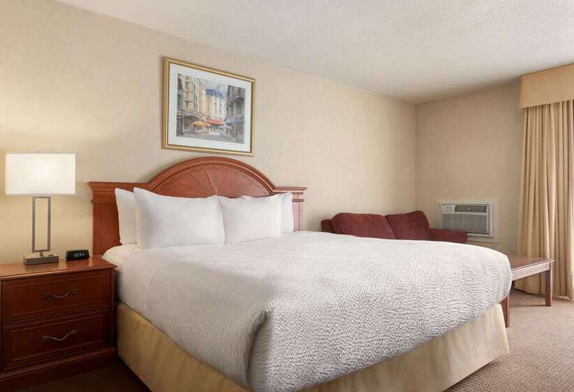 هتل Days Inn By Wyndham London