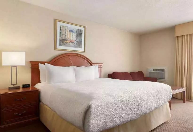 فندق Days Inn By Wyndham London