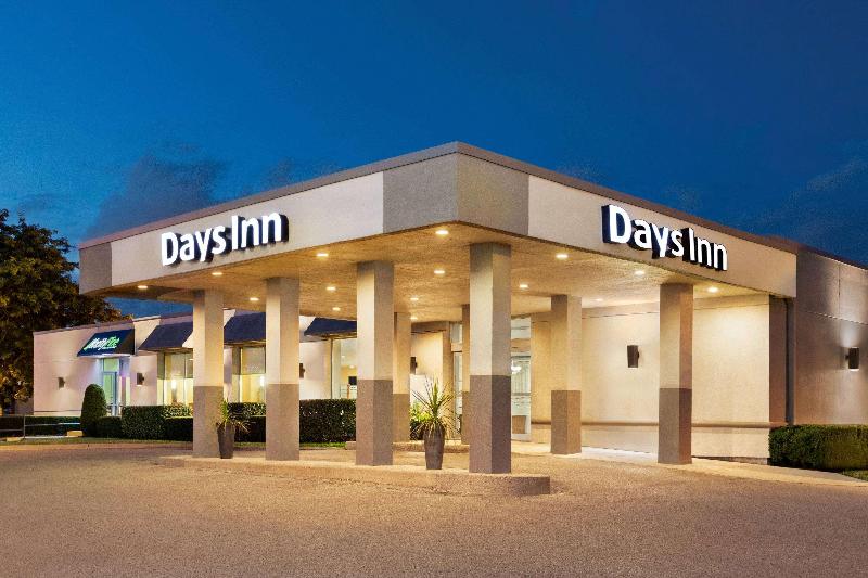 هتل Days Inn By Wyndham London